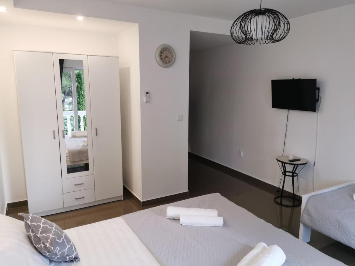Ana Apartmani Свети-Стефан Экстерьер фото